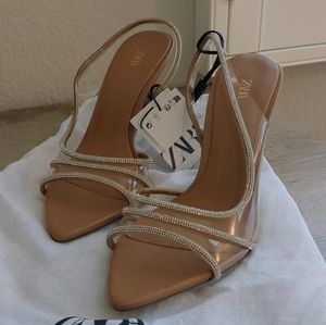 Can no longer wear heels + past the return policy window @ Zara :(